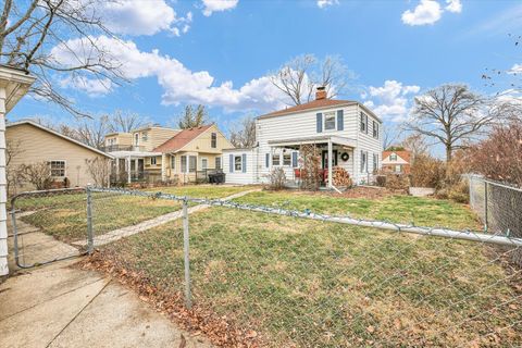 Tiny photo for 1401 W Healey Street, Champaign, IL 61821 (MLS # 12535908)