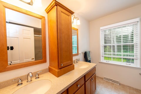 Tiny photo for 1931 Farm Road, Lake Forest, IL 60045 (MLS # 12747239)