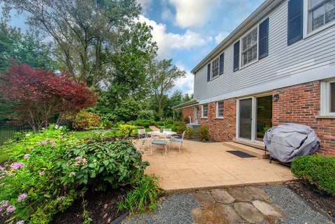 Tiny photo for 1931 Farm Road, Lake Forest, IL 60045 (MLS # 12747239)