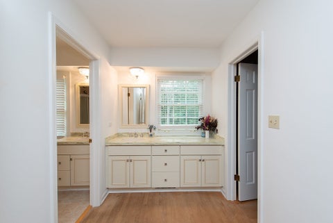 Tiny photo for 1931 Farm Road, Lake Forest, IL 60045 (MLS # 12747239)