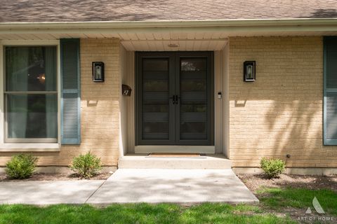 Tiny photo for 2 DOGWOOD Road, Rolling Meadows, IL 60008 (MLS # 12647516)