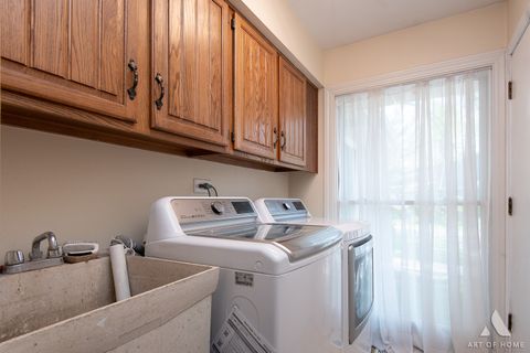 Tiny photo for 2 DOGWOOD Road, Rolling Meadows, IL 60008 (MLS # 12647516)