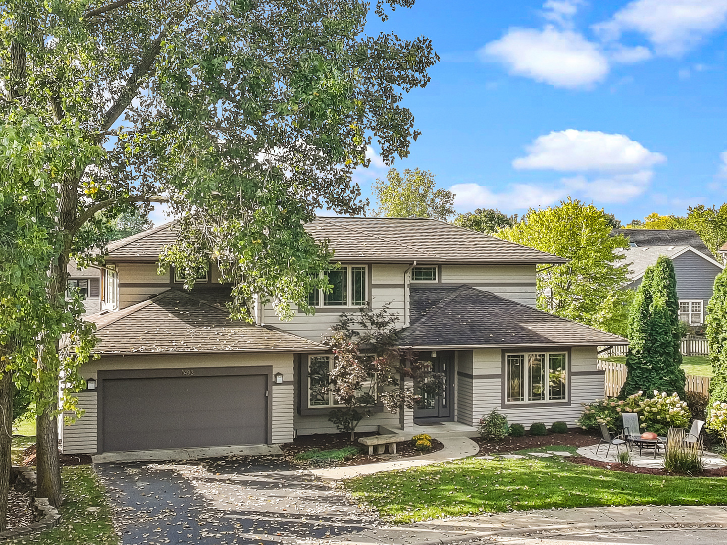1493 W Autumn Road