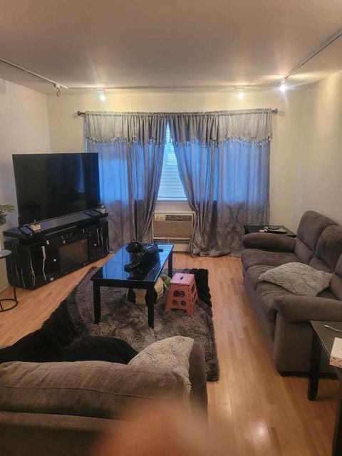 Tiny photo for 1508 W Pratt Boulevard #1D, Chicago, IL 60626 (MLS # 12581706)