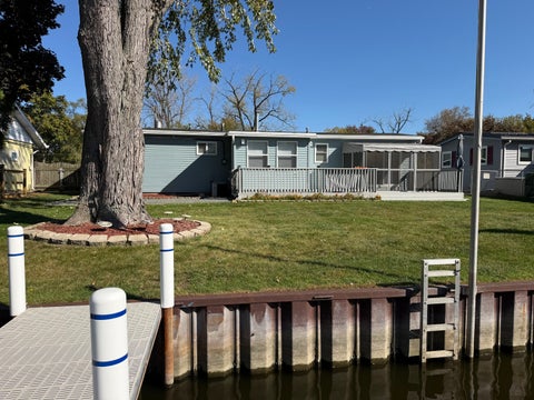 Tiny photo for 614 Livingston Street, McHenry, IL 60050 (MLS # 12734766)
