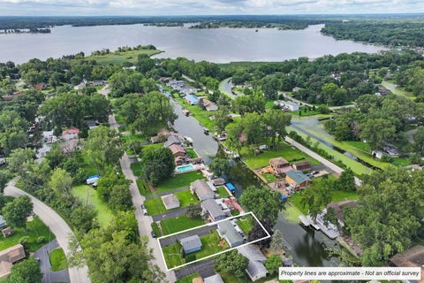 Tiny photo for 614 Livingston Street, McHenry, IL 60050 (MLS # 12734766)