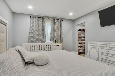 Tiny photo for 3426 Country Club Avenue, Gurnee, IL 60031 (MLS # 12455774)
