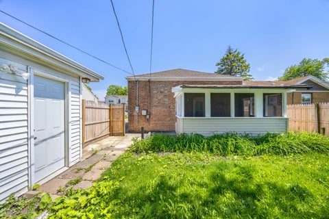 Tiny photo for 15524 Gouwens Lane, South Holland, IL 60473 (MLS # 12771530)