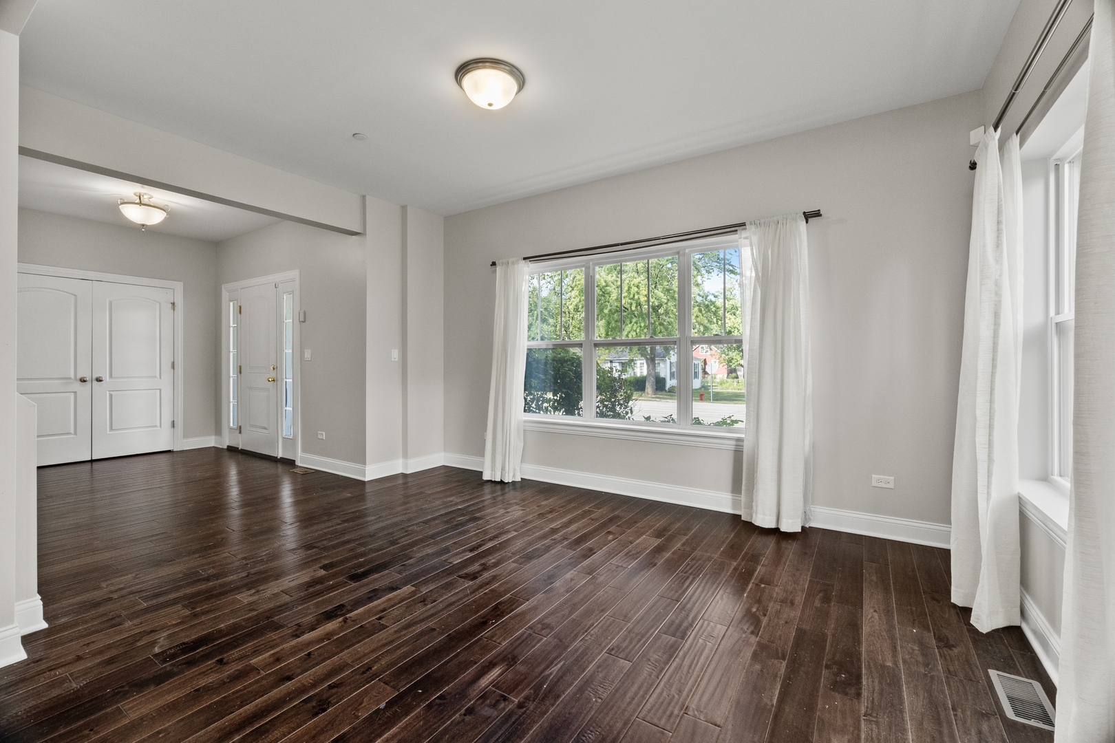 47 E 55th Street