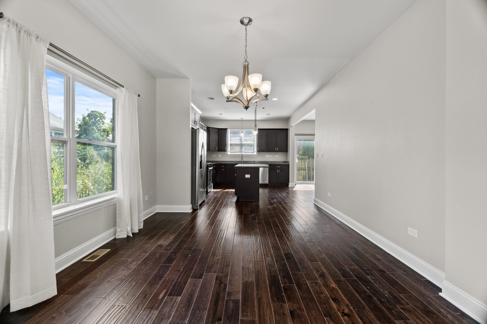 47 E 55th Street