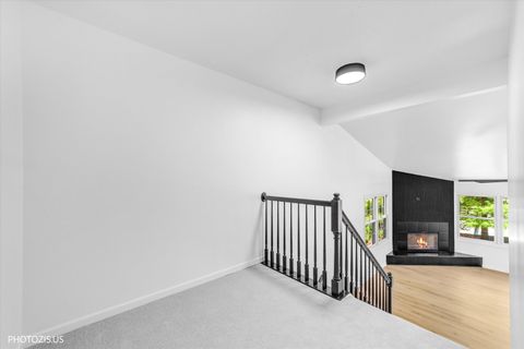 Tiny photo for 102 River Bluff Court, Carpentersville, IL 60110 (MLS # 12624528)