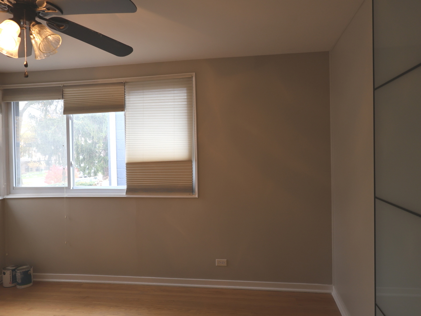 9433 Lincolnwood Drive