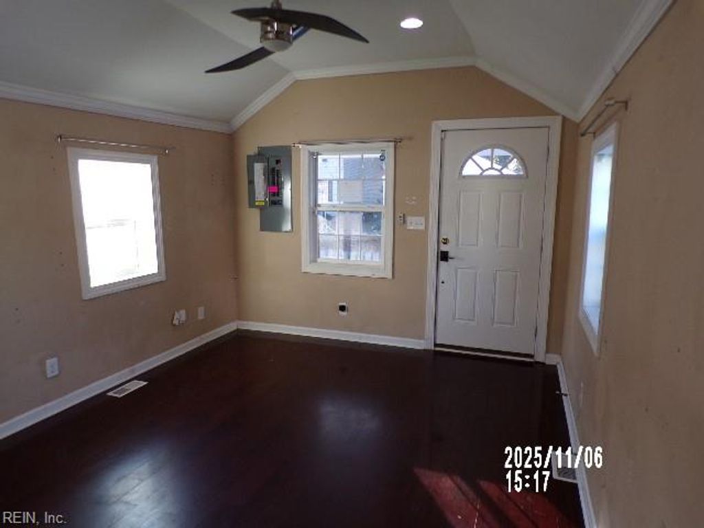 Photo of 2107 Pearl Street, Portsmouth, VA 23704 (MLS # 10611831)