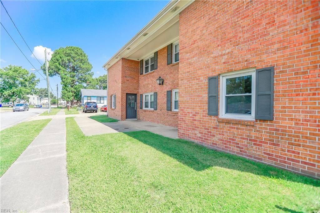 Photo of 3800 E Princess Anne Road #6, Norfolk, VA 23502 (MLS # 10607788)
