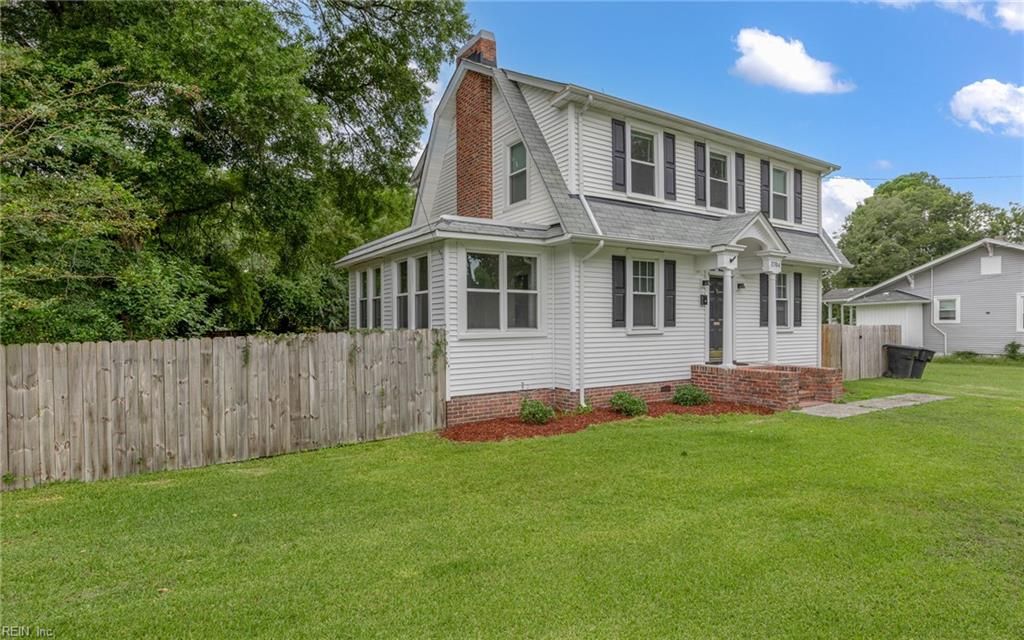 Photo of 3704 Deep Creek Boulevard, Portsmouth, VA 23702 (MLS # 10611542)