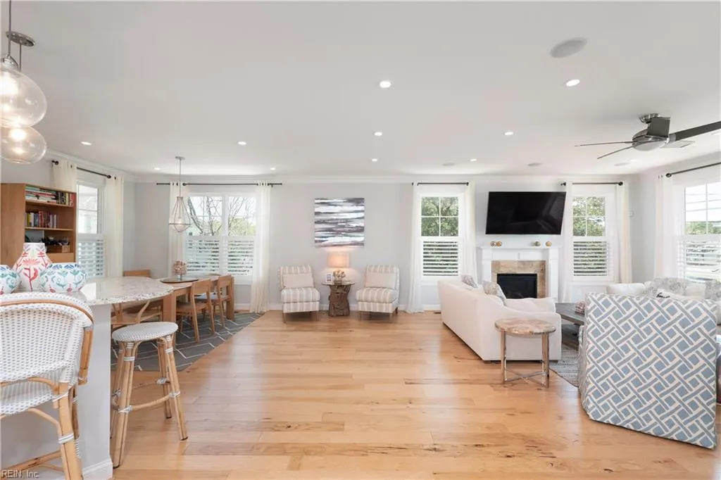 Virginia Beach, Virginia 23451, United States, 3 Bedrooms Bedrooms, ,3 BathroomsBathrooms,Residential,Active,145607