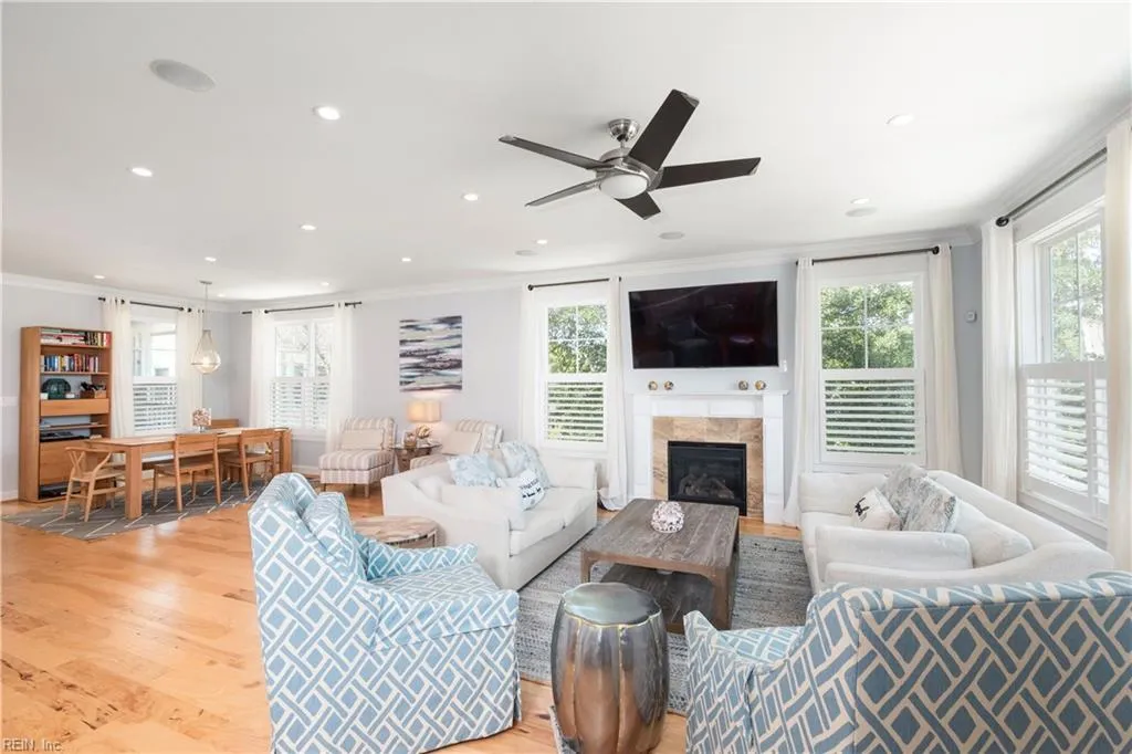 Virginia Beach, Virginia 23451, United States, 3 Bedrooms Bedrooms, ,3 BathroomsBathrooms,Residential,Active,145607