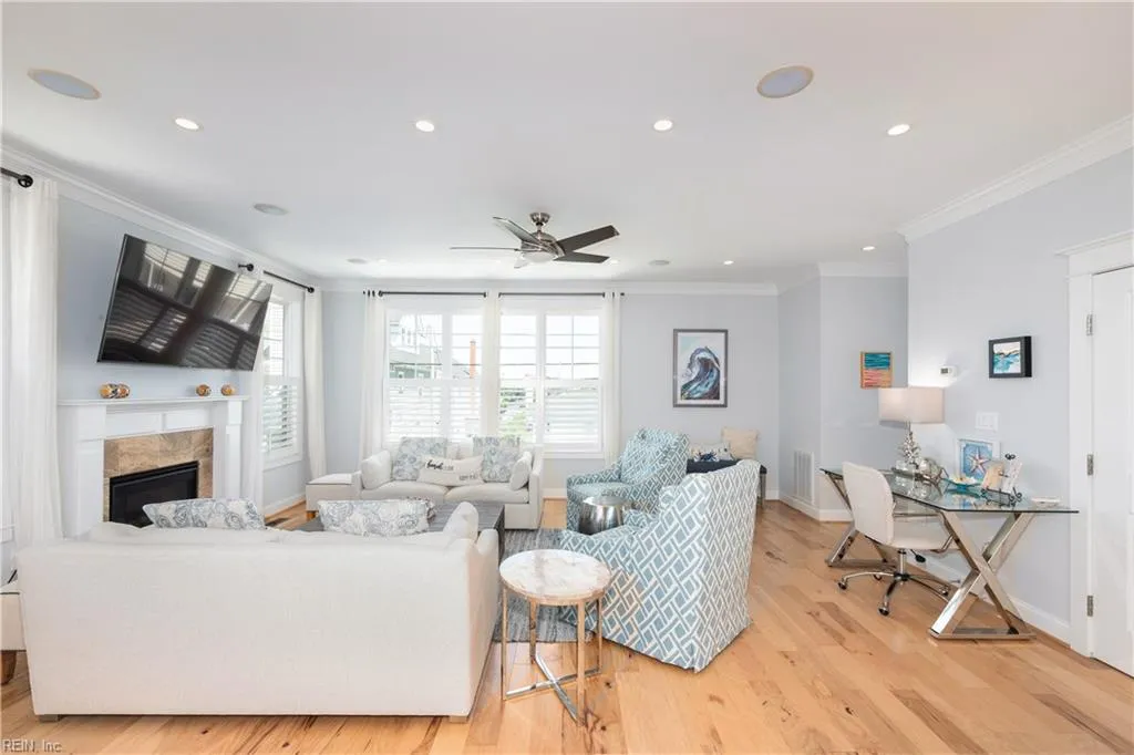 Virginia Beach, Virginia 23451, United States, 3 Bedrooms Bedrooms, ,3 BathroomsBathrooms,Residential,Active,145607