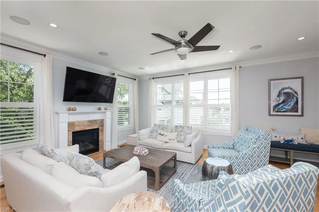 Virginia Beach, Virginia 23451, United States, 3 Bedrooms Bedrooms, ,3 BathroomsBathrooms,Residential,Active,145607