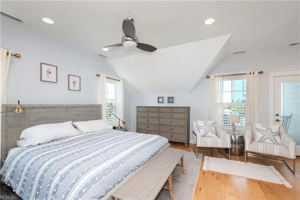 Virginia Beach, Virginia 23451, United States, 3 Bedrooms Bedrooms, ,3 BathroomsBathrooms,Residential,Active,145607