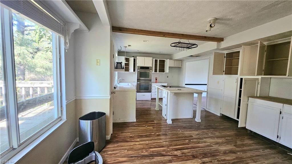 Photo of 145 Alaric Drive, Hampton, VA 23664 (MLS # 10627538)