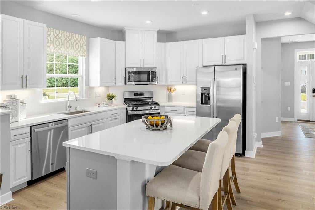 Photo of LT 6 Irving Street, Franklin, VA 23851 (MLS # 10649585)
