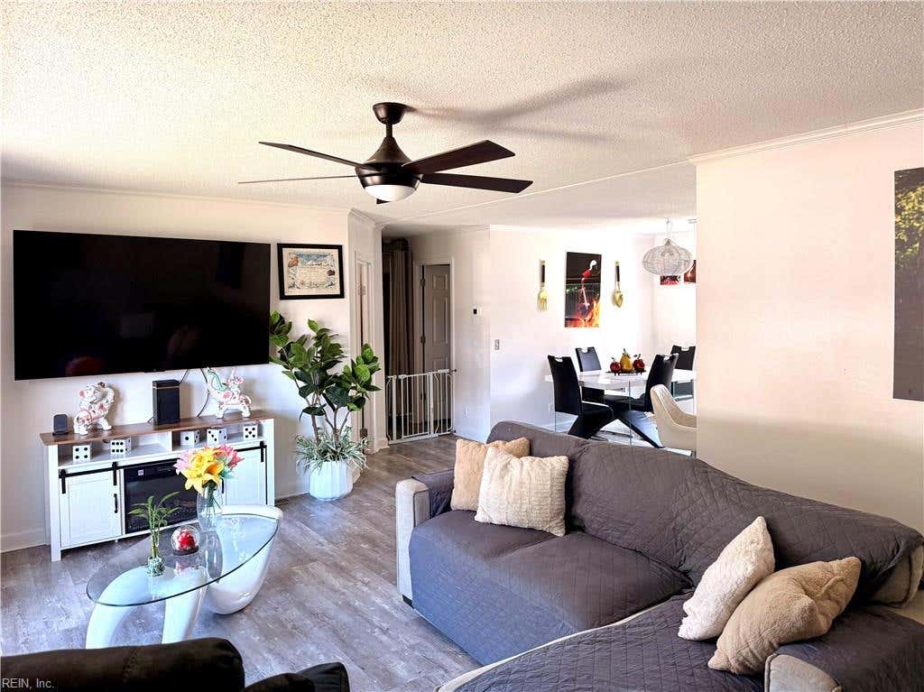 Photo of 1256 Swallow Drive, Virginia Beach, VA 23453 (MLS # 10636777)