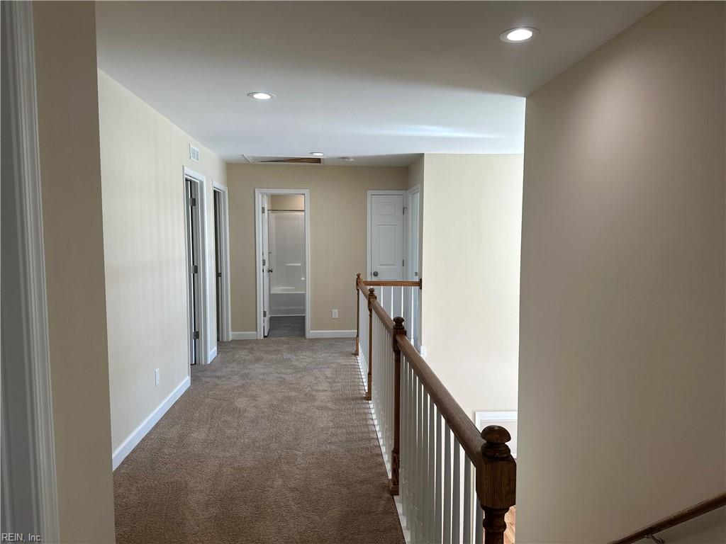 207 Hall RD