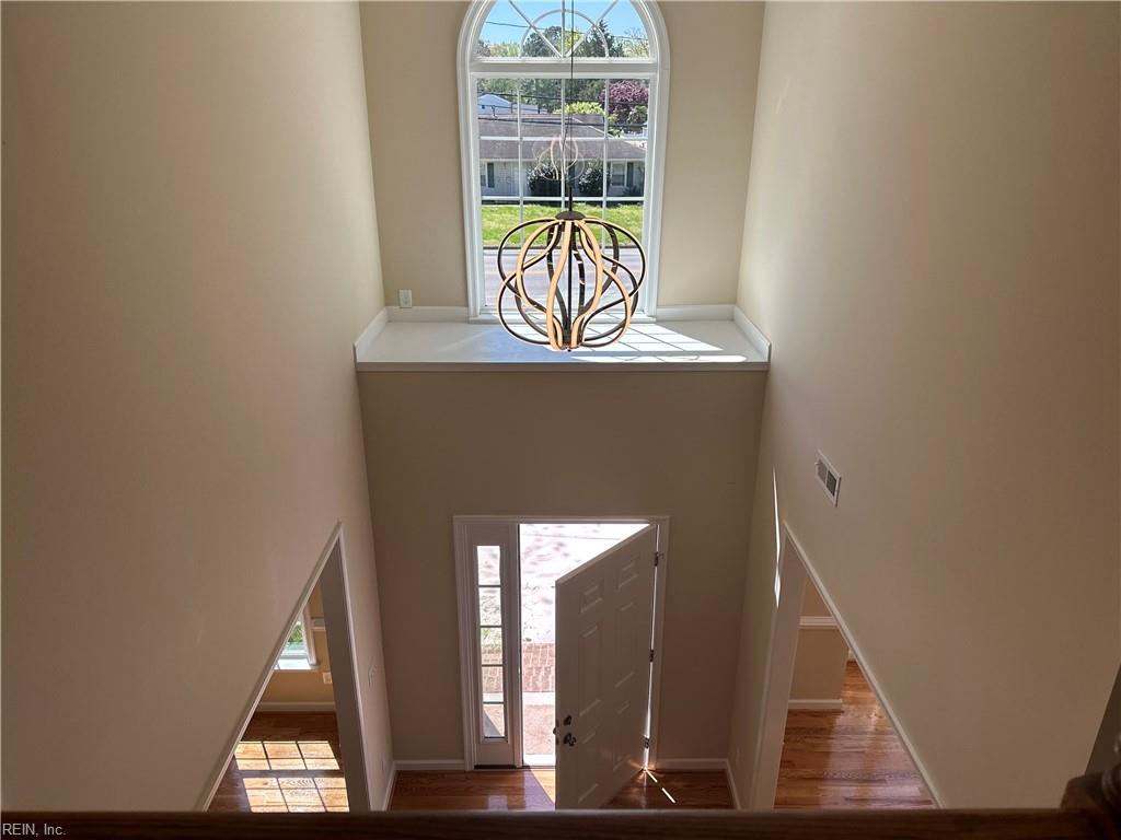 207 Hall RD
