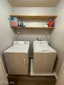 Virginia Beach, Virginia 23451, United States, 2 Bedrooms Bedrooms, ,2 BathroomsBathrooms,Residential,Pending,122022