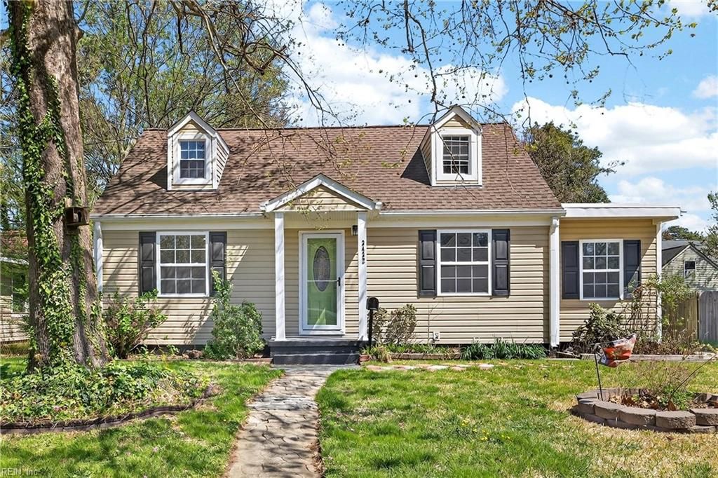 Photo of 3432 W Bonner Drive, Norfolk, VA 23513 (MLS # 10627545)