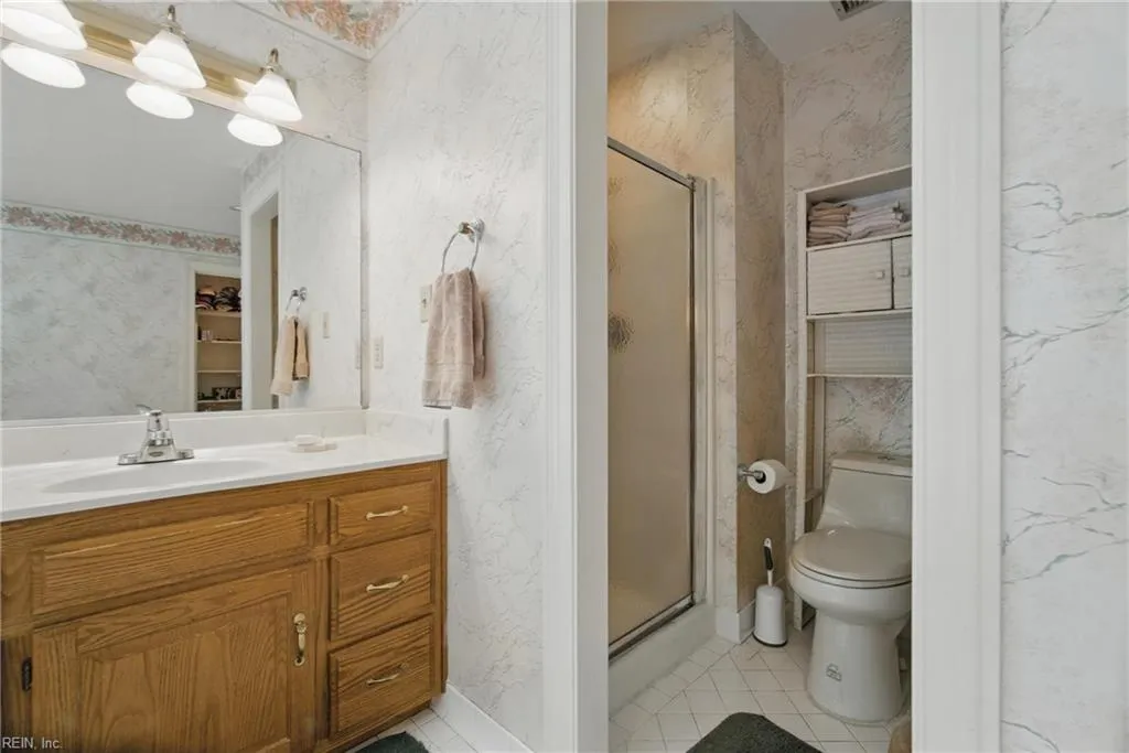 Chesapeake, Virginia 23321, United States, 4 Bedrooms Bedrooms, ,4 BathroomsBathrooms,Residential,Pending,118139