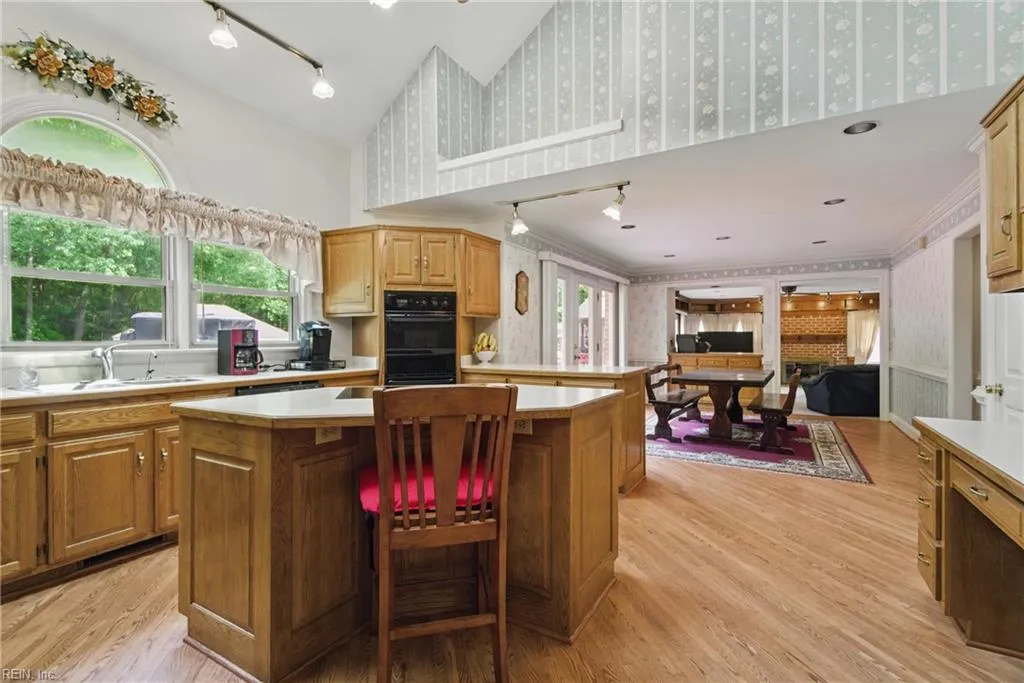 Chesapeake, Virginia 23321, United States, 4 Bedrooms Bedrooms, ,4 BathroomsBathrooms,Residential,Pending,118139