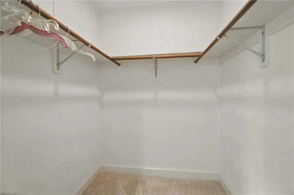 Chesapeake, Virginia 23321, United States, 4 Bedrooms Bedrooms, ,4 BathroomsBathrooms,Residential,Pending,118139