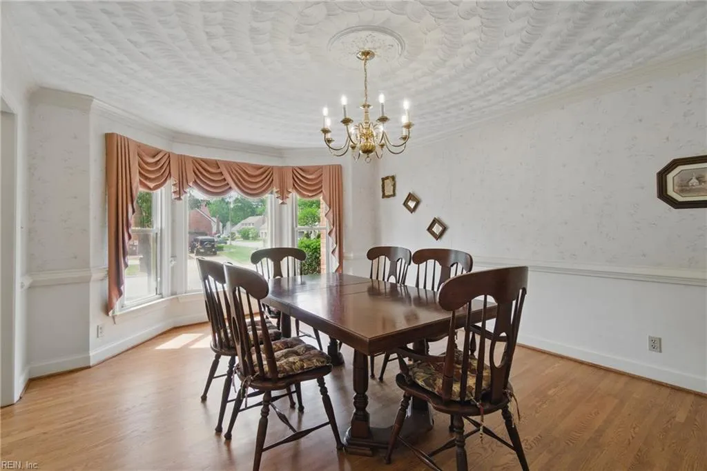 Chesapeake, Virginia 23321, United States, 4 Bedrooms Bedrooms, ,4 BathroomsBathrooms,Residential,Pending,118139