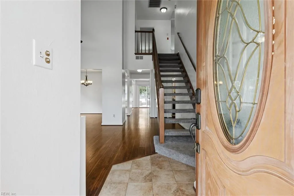 Virginia Beach, Virginia 23464, United States, 3 Bedrooms Bedrooms, ,3 BathroomsBathrooms,Residential,Pending,149797