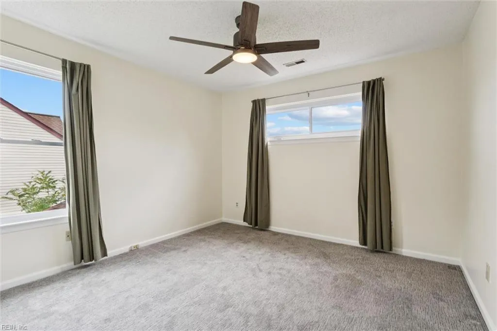 Virginia Beach, Virginia 23464, United States, 3 Bedrooms Bedrooms, ,3 BathroomsBathrooms,Residential,Pending,149797