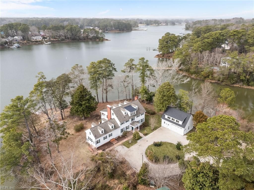 Photo of 988 Michaelwood Drive, Virginia Beach, VA 23452 (MLS # 10623841)