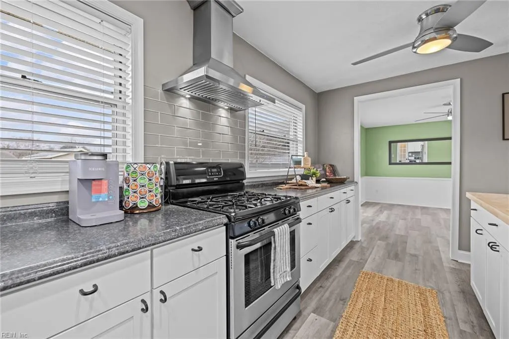 Norfolk, Virginia 23518, United States, 3 Bedrooms Bedrooms, ,1 BathroomBathrooms,Residential,Active,252796