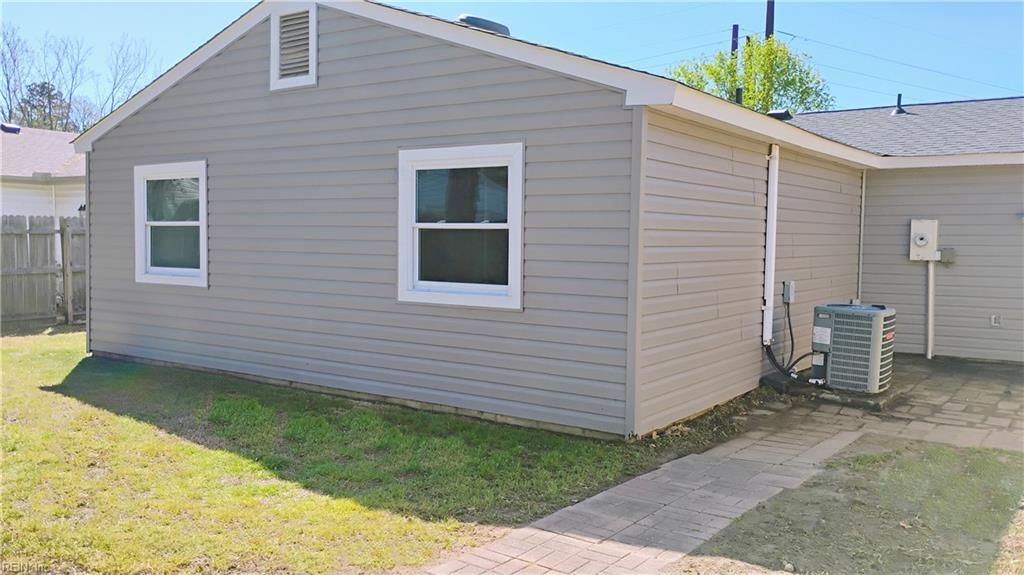 Photo of 1226 Eaglewood Drive, Virginia Beach, VA 23454 (MLS # 10629091)