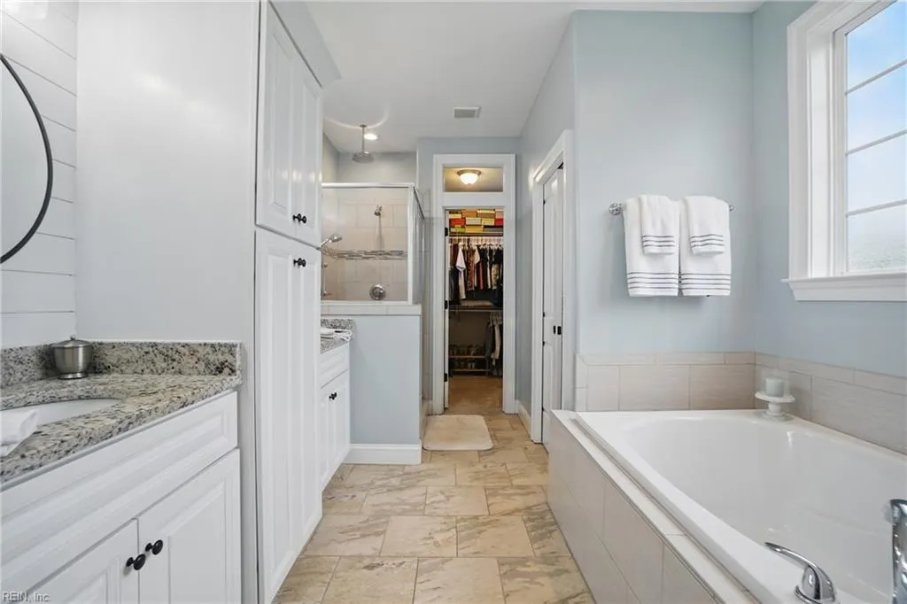 Chesapeake, Virginia 23323, United States, 4 Bedrooms Bedrooms, ,4 BathroomsBathrooms,Residential,Active,130164