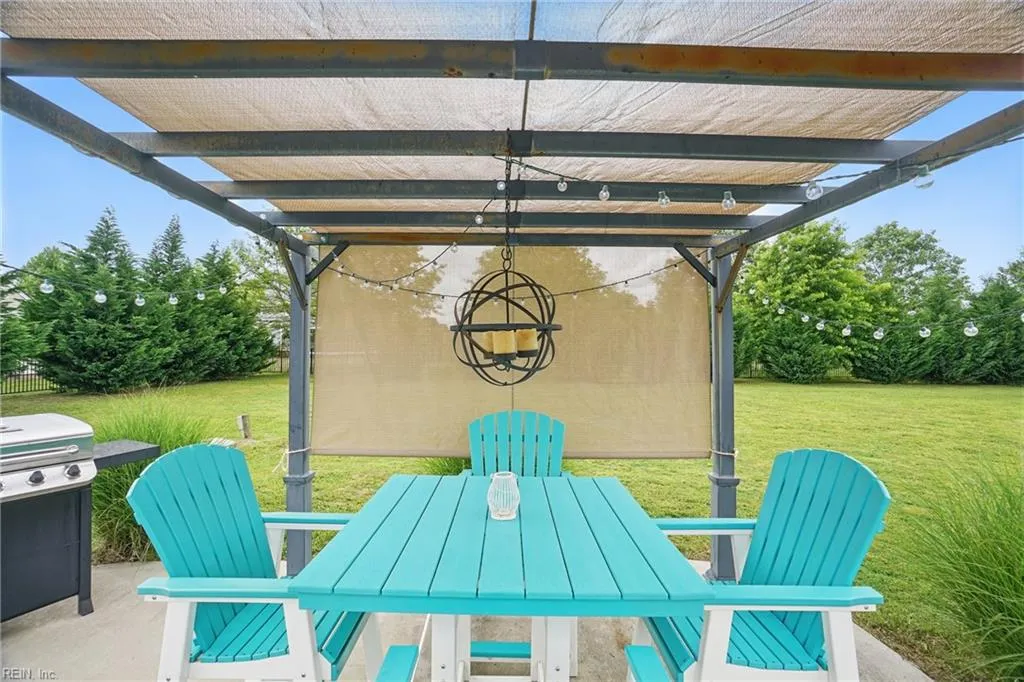 Chesapeake, Virginia 23323, United States, 4 Bedrooms Bedrooms, ,4 BathroomsBathrooms,Residential,Active,130164