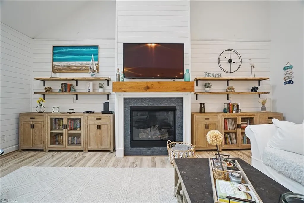 Chesapeake, Virginia 23323, United States, 4 Bedrooms Bedrooms, ,4 BathroomsBathrooms,Residential,Active,130164