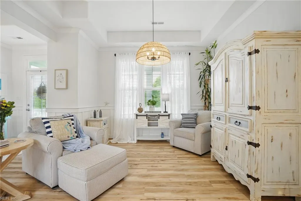 Chesapeake, Virginia 23323, United States, 4 Bedrooms Bedrooms, ,4 BathroomsBathrooms,Residential,Active,130164