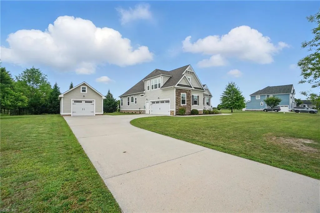 Chesapeake, Virginia 23323, United States, 4 Bedrooms Bedrooms, ,4 BathroomsBathrooms,Residential,Active,130164