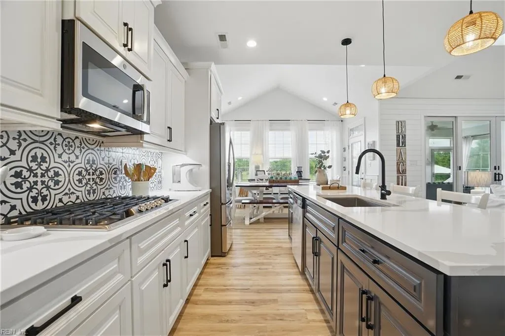 Chesapeake, Virginia 23323, United States, 4 Bedrooms Bedrooms, ,4 BathroomsBathrooms,Residential,Active,130164