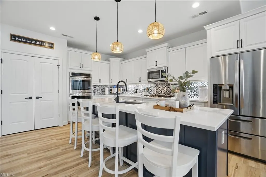 Chesapeake, Virginia 23323, United States, 4 Bedrooms Bedrooms, ,4 BathroomsBathrooms,Residential,Active,130164