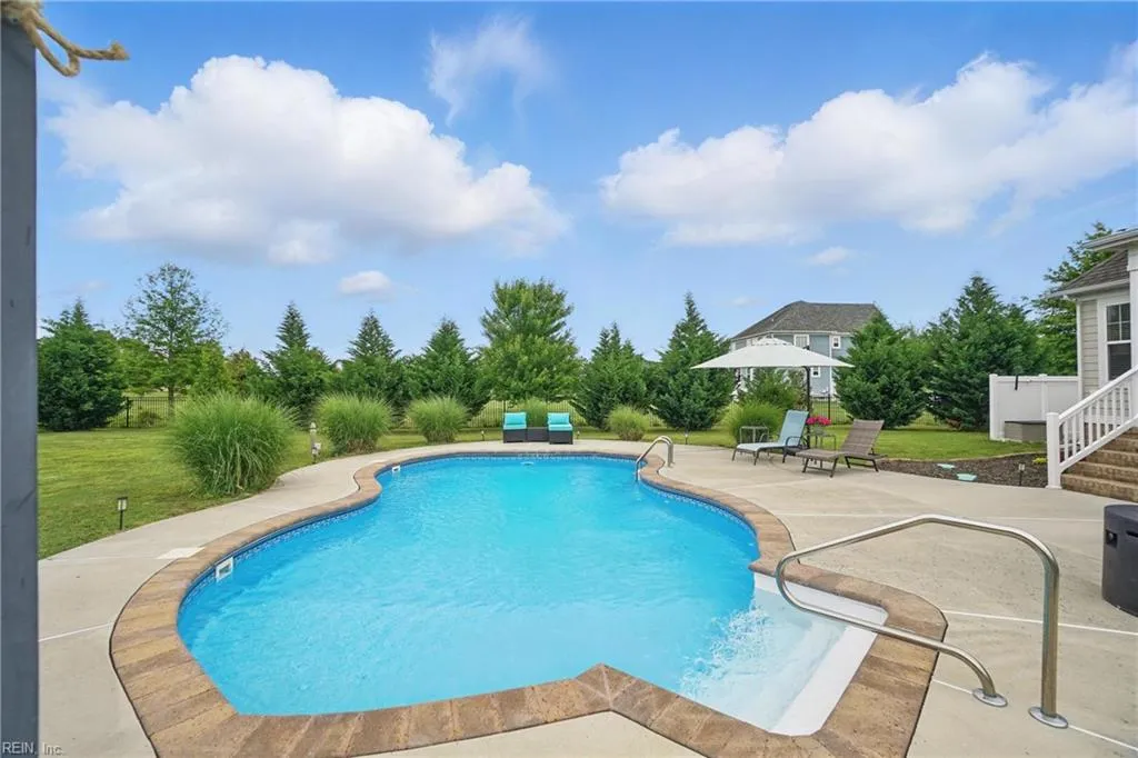 Chesapeake, Virginia 23323, United States, 4 Bedrooms Bedrooms, ,4 BathroomsBathrooms,Residential,Active,130164