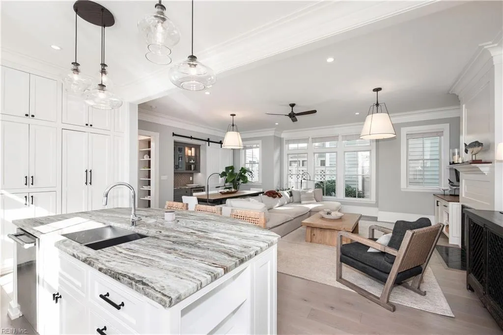 Virginia Beach, Virginia 23451, United States, 4 Bedrooms Bedrooms, ,4 BathroomsBathrooms,Residential,Active,228565