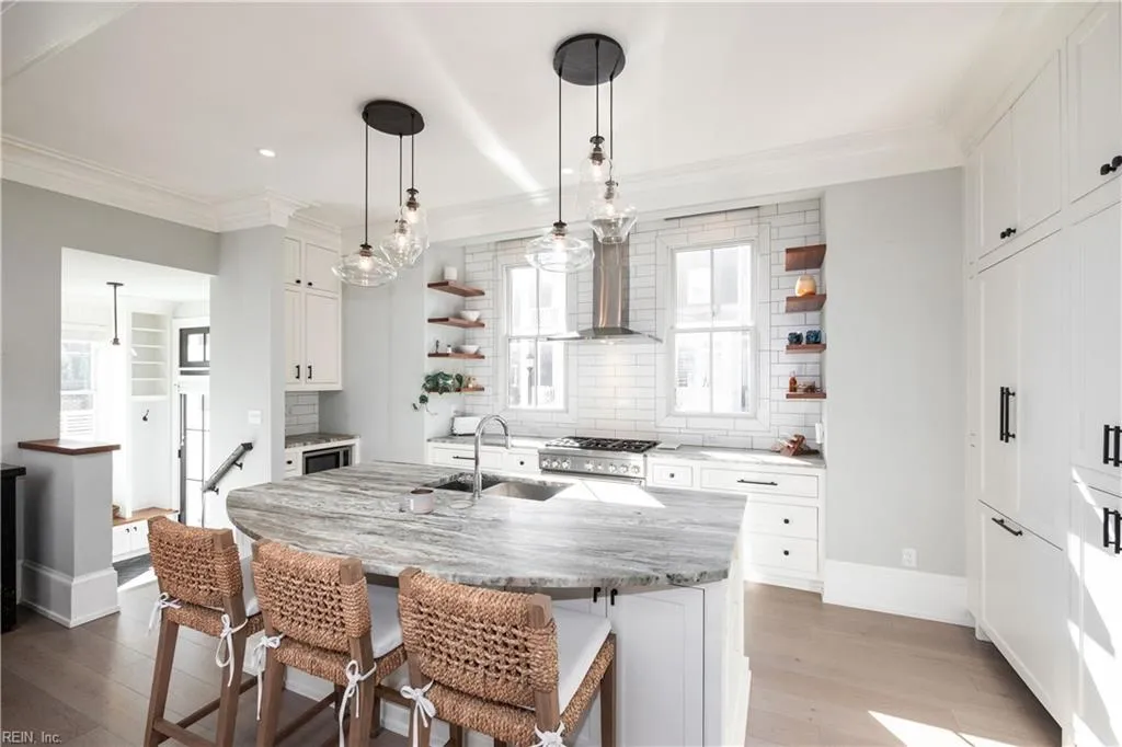 Virginia Beach, Virginia 23451, United States, 4 Bedrooms Bedrooms, ,4 BathroomsBathrooms,Residential,Active,228565